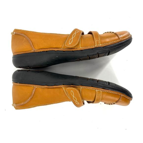 Clarks Unstructured Tan Women's Mary Jane Comfort Flats Size 7.5 Casual Shoes - Picture 6 of 10